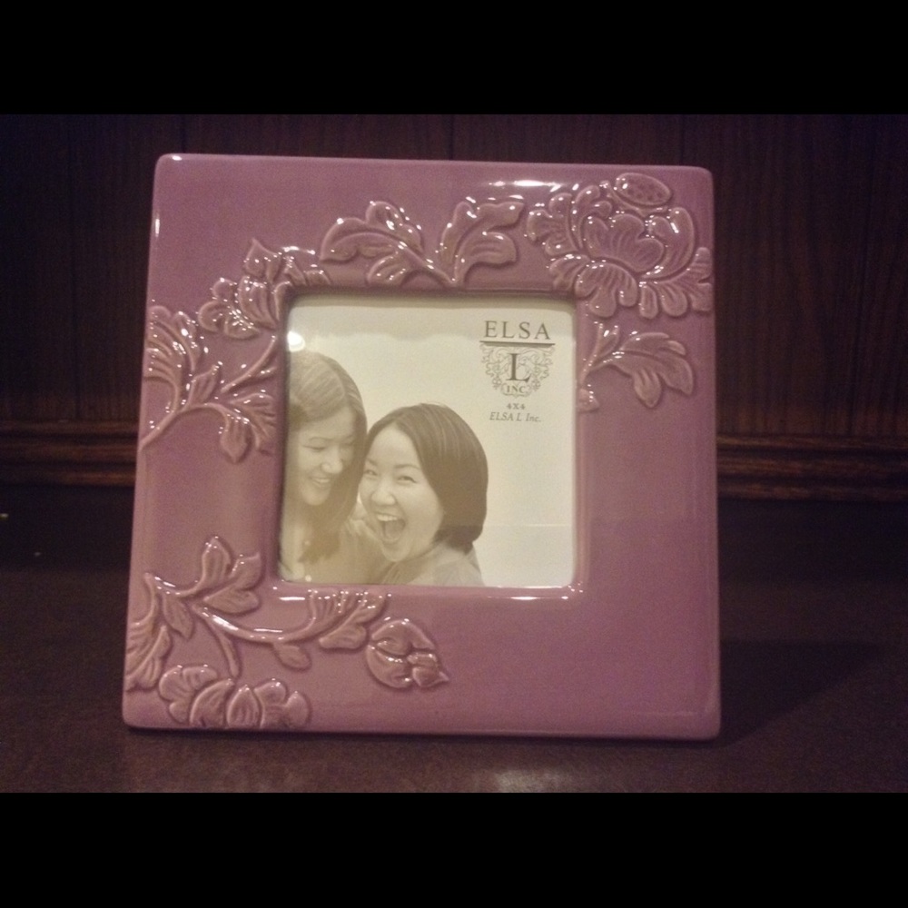 Lot of 11 Elsa Picture Frames